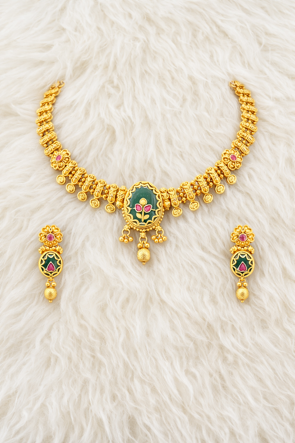 Necklace 4